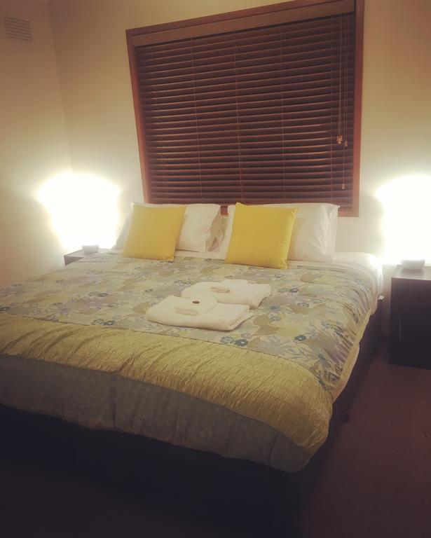 Acorn Lodge Bright Esterno foto